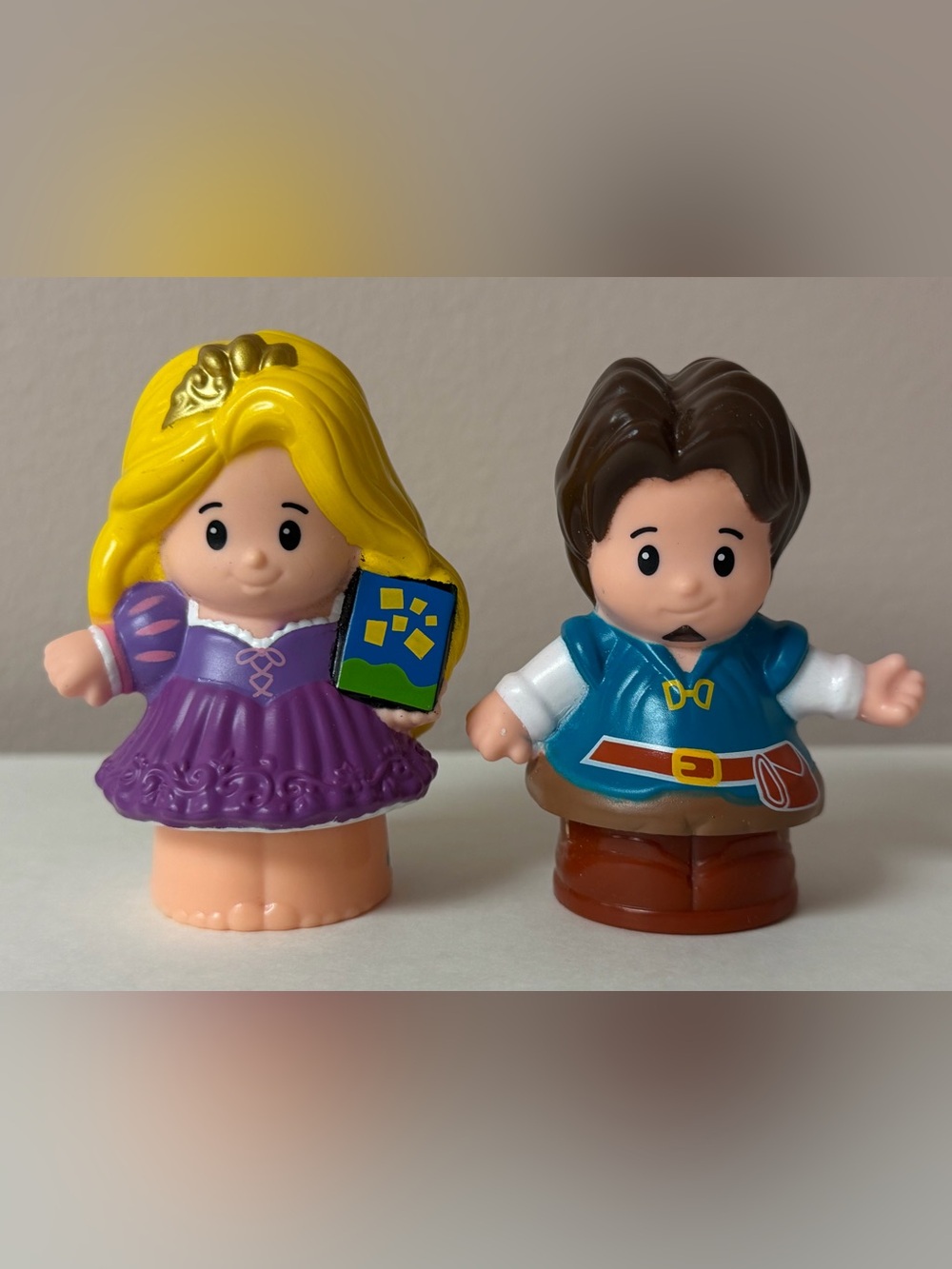 Fisher Price Little People Disney Set of 2 Rapunzel & Flynn Rider